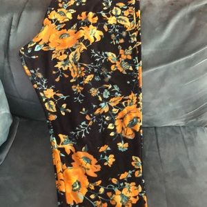 2/$15 TC Lularoe leggings